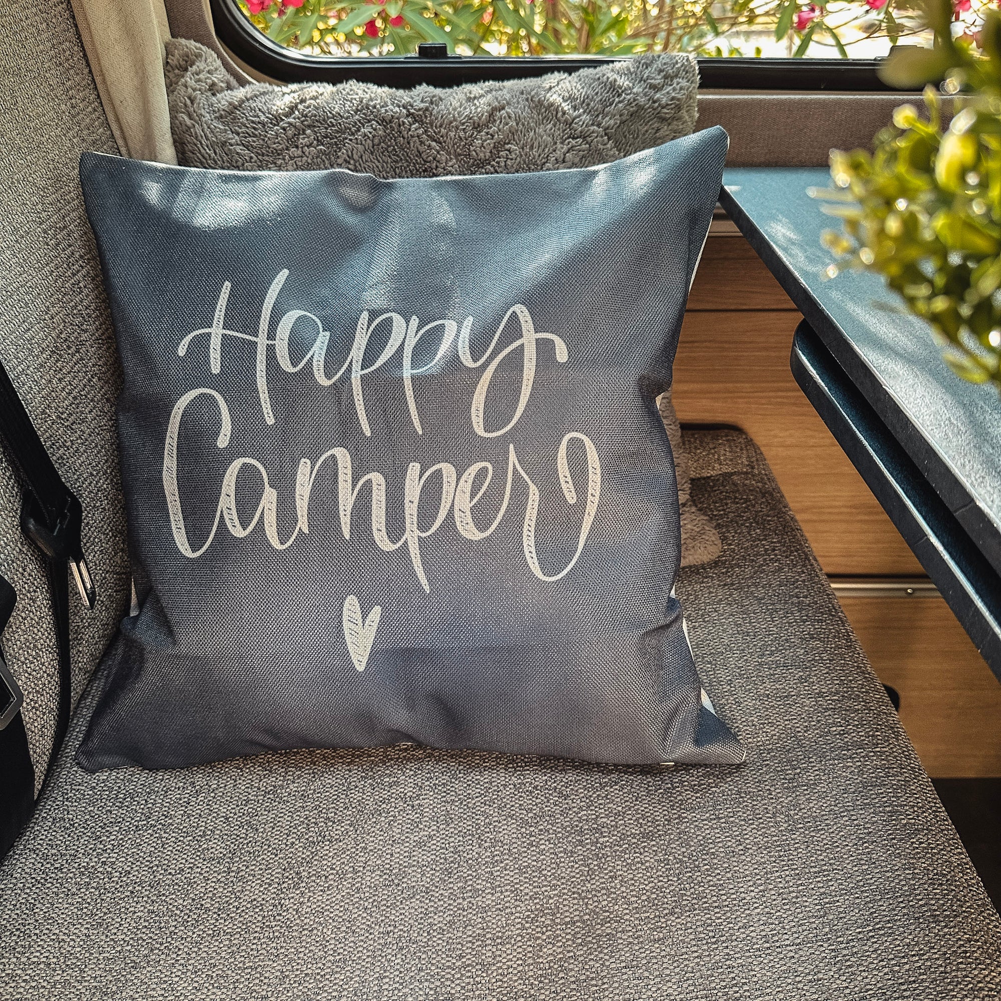 Deko-Kissen-Hülle »Happy Camper«