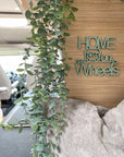 Holz-Schriftzug Home On Wheels